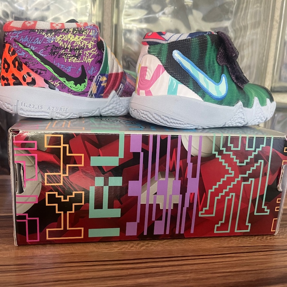 Toddler Size 5C Nike Kybrid S2